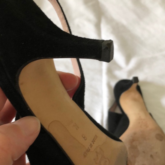 Isaac Mizrahi Black Suede Slingbacks - Picture 4 of 5